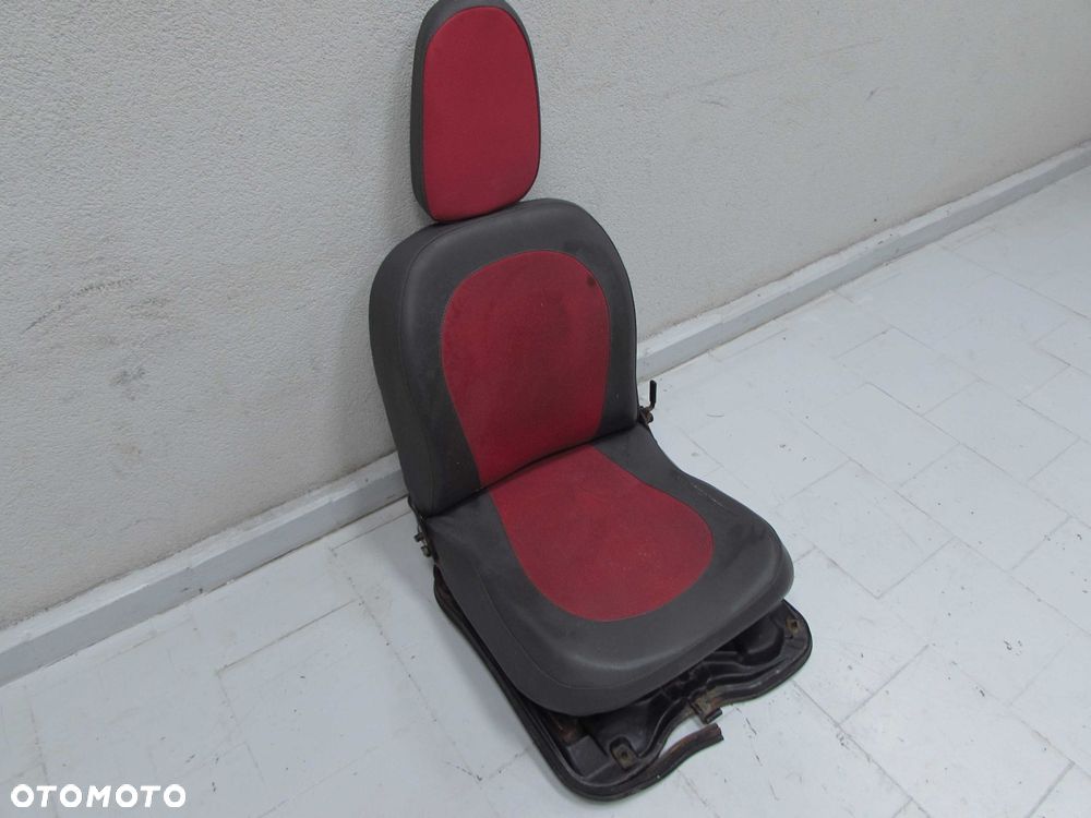 PIAGGIO PORTER HIJET PFAU QUARGO 06- FOTEL SIEDZENIE PASAZERA LEWY - 3