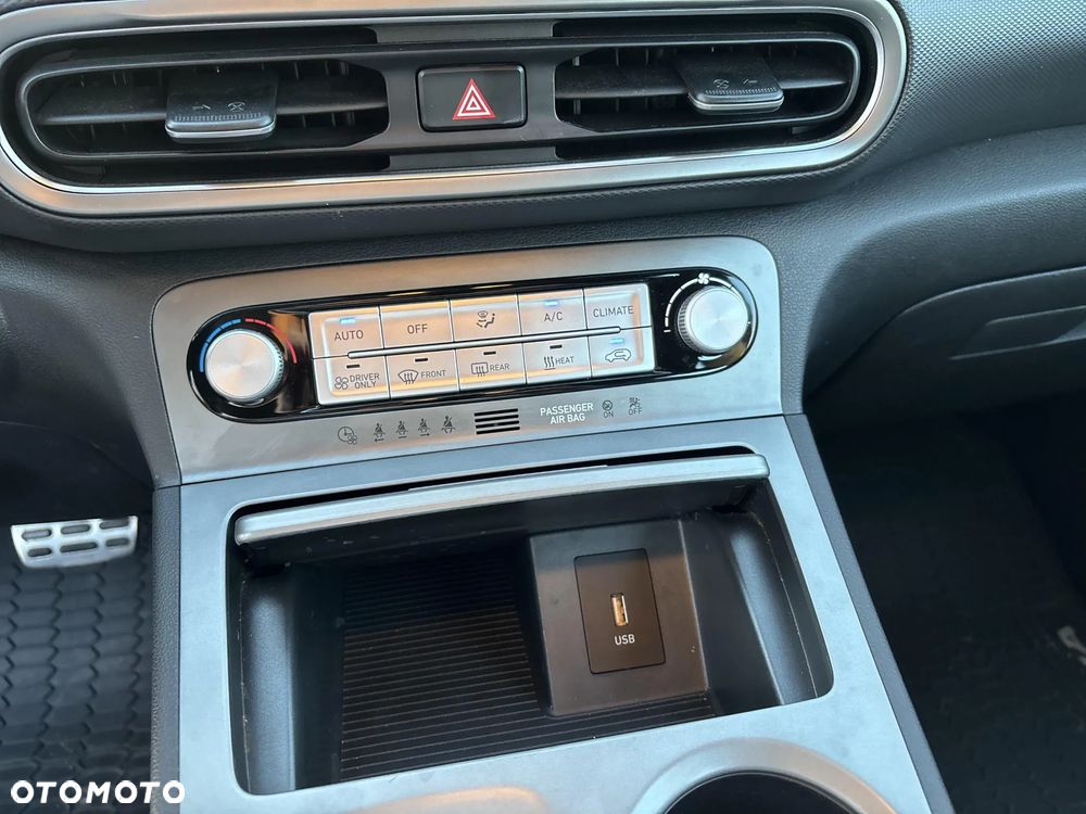 Hyundai Kona Electric 64kWh Modern - 20