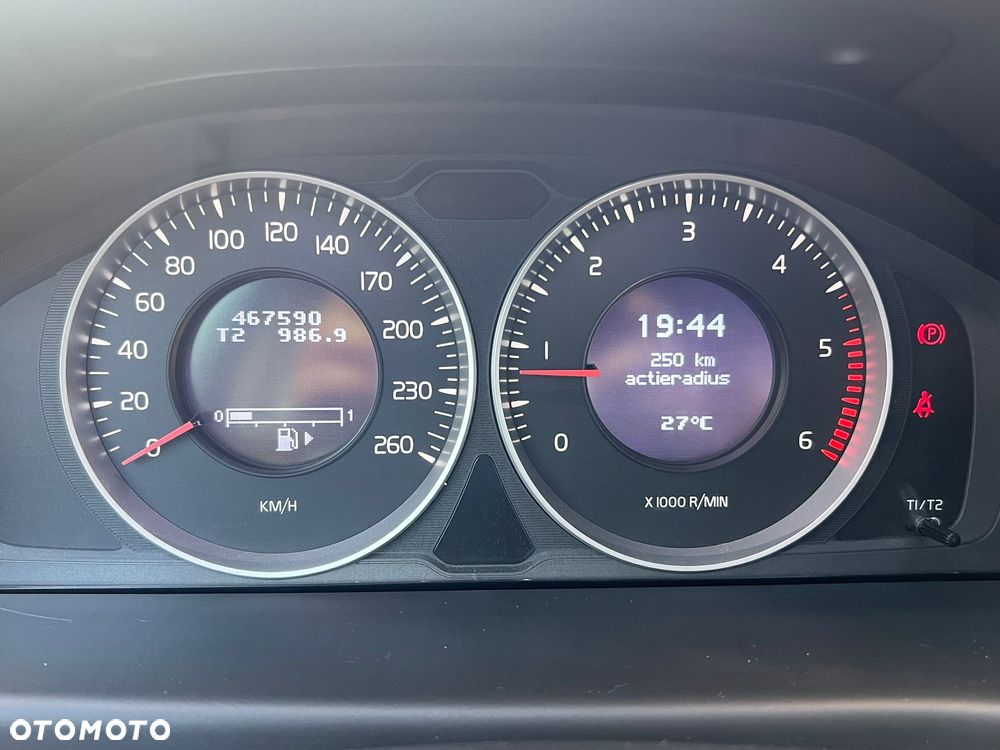 Volvo V70 D3 Edition - 10