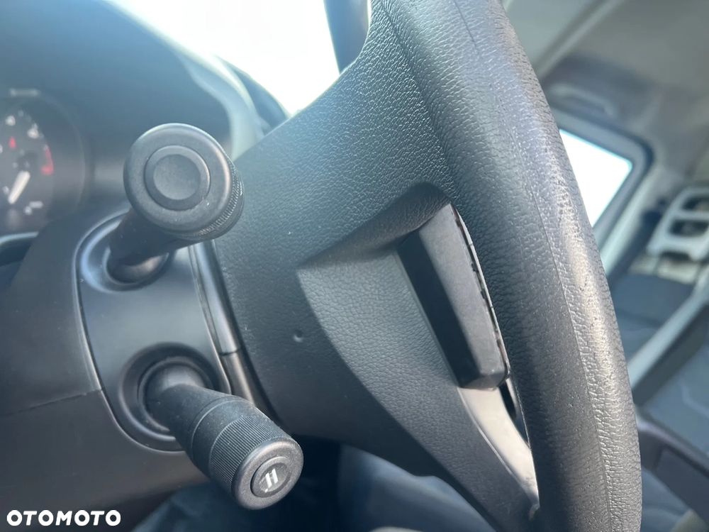 Iveco Daily 35S14 L3H2 2,3 140 KM klima tempomat - 9