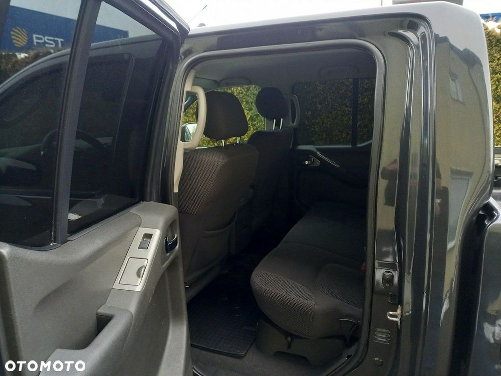 Nissan Navara - 22