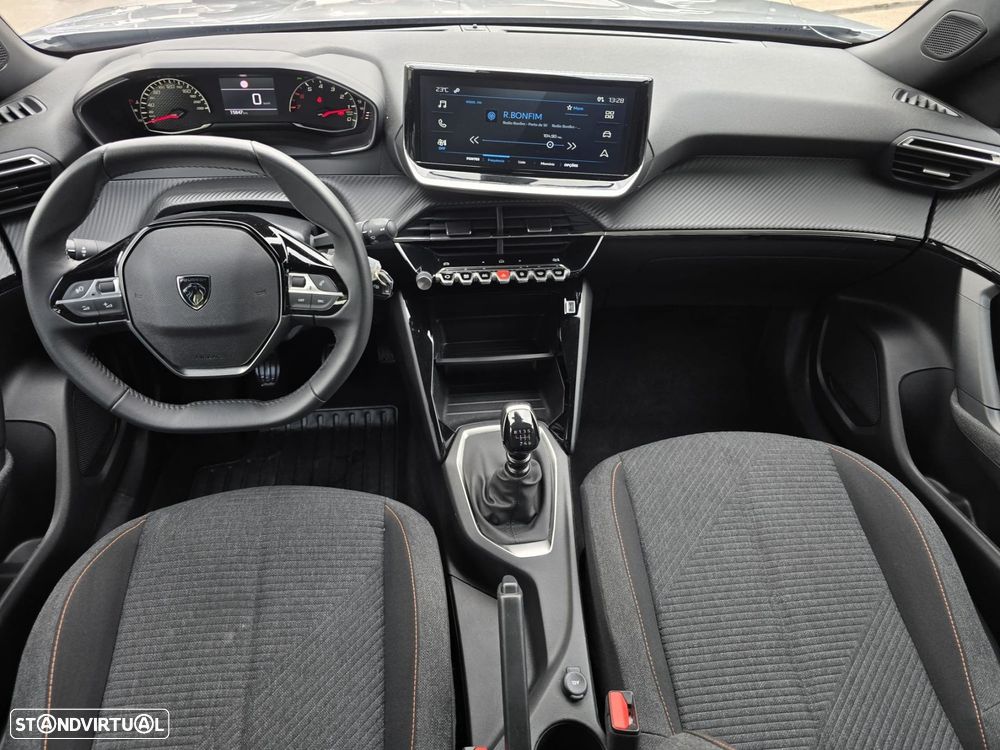 Peugeot 2008 1.2 PureTech Style - 8