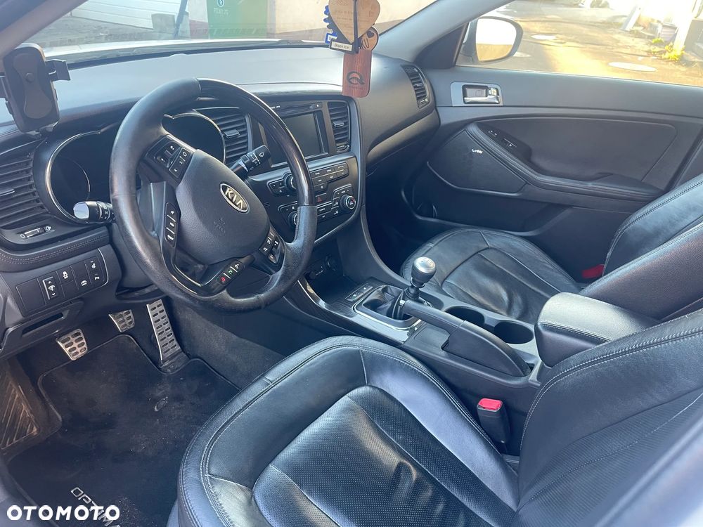 Kia Optima 1.7 CRDI Attract - 8