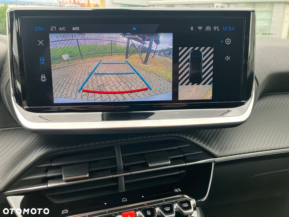 Peugeot 2008 1.2 PureTech Allure S&S EAT8 - 34