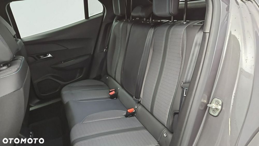 Peugeot 2008 1.2 PureTech Allure Pack S&S EAT8 - 18