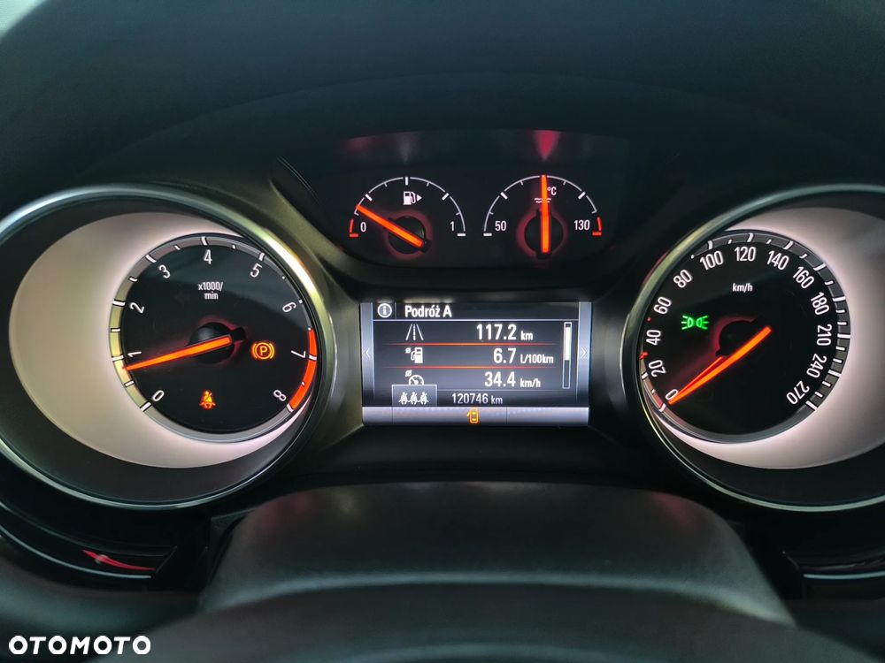Opel Astra 1.4 Turbo Dynamic - 32