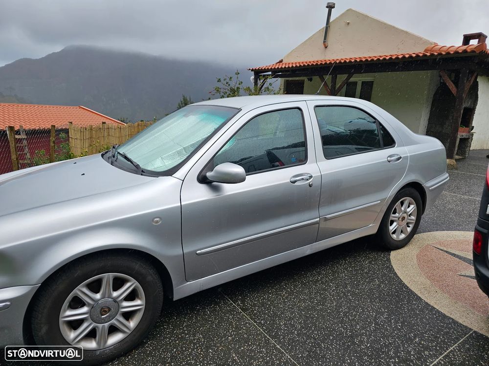 Lancia Lybra 1.8 LX - 5