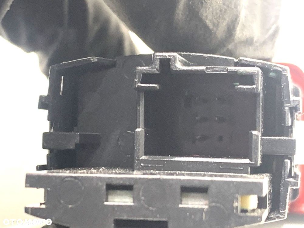 WŁĄCZNIK ŚWIATEŁ AWARYJNYCH  BMW 5 (G30, F90) 2016 - 2022 520 d xDrive 140 kW [190 KM] olej - 4