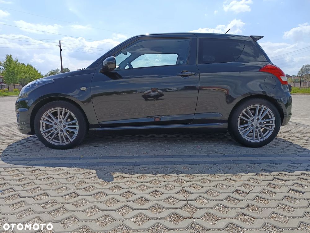Suzuki Swift 1.6 Sport - 1