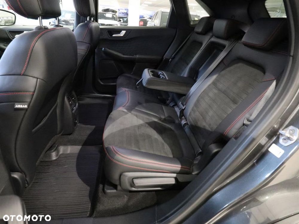 Ford Kuga 2.5 Duratec PHEV ST-LINE - 21
