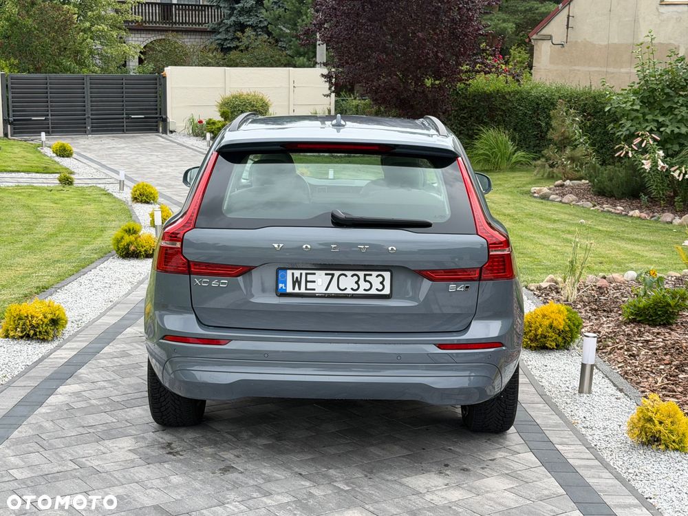 Volvo XC 60 B4 D AWD Core - 19