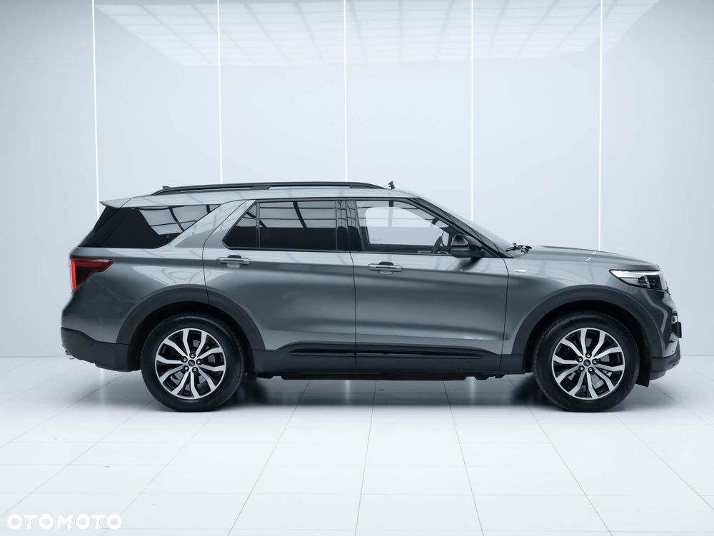 Ford Explorer 3.0 EcoBoost PHEV 4WD ST-Line - 8