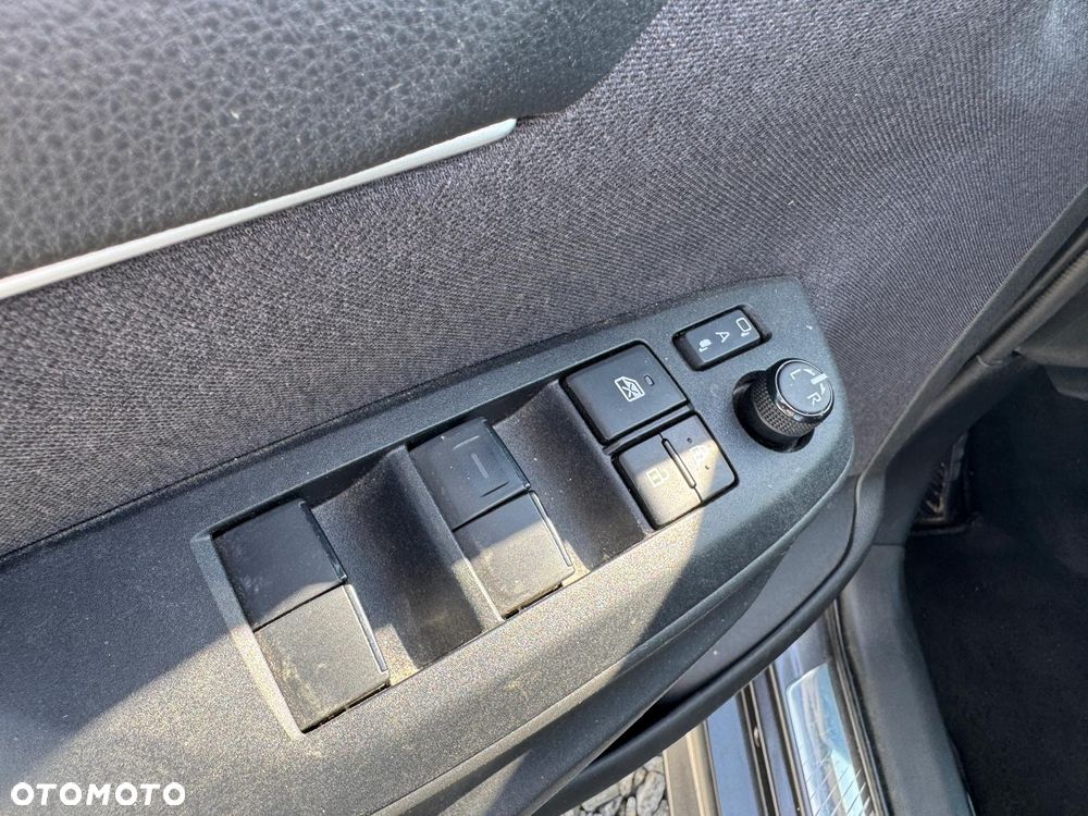 Toyota Yaris Hybrid 1.5 Executive - 14