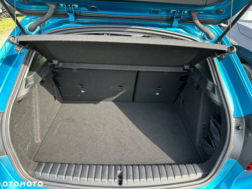 BMW Seria 1 118i - 22