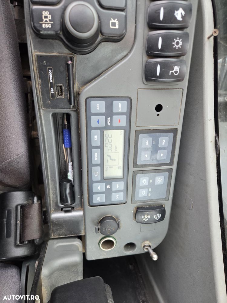 Doosan DX255LC-6, 2020, 10.849h, 25,5 tone, cupa 1,55mc, Stelute NOI, camera spate, camera dreapta, inst picon pe brate, ad sapaare 6m, posibilitate leasing 4 ani-PROMOTIE 50.900 EUR+Tva - 29