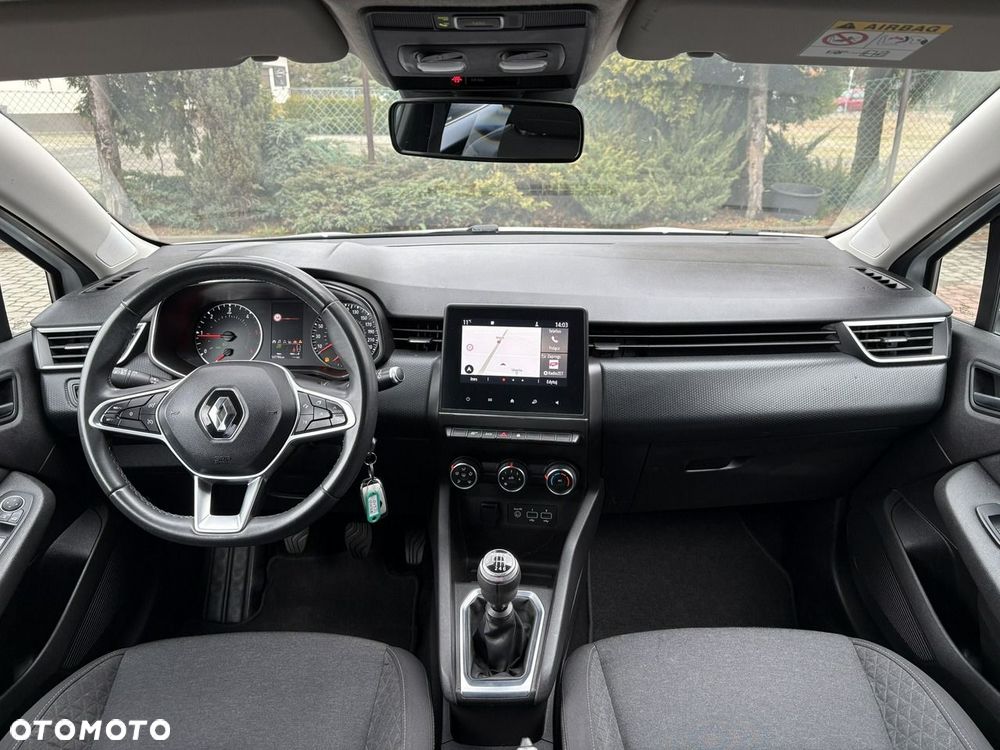 Renault Clio - 8