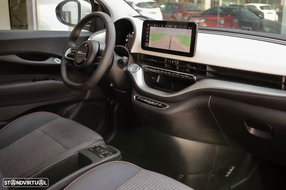 Fiat 500e 42 kWh Icon - 7