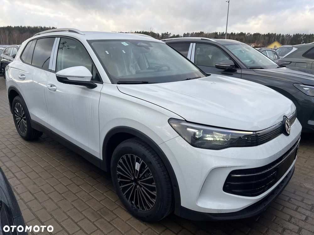 Volkswagen Tiguan - 2