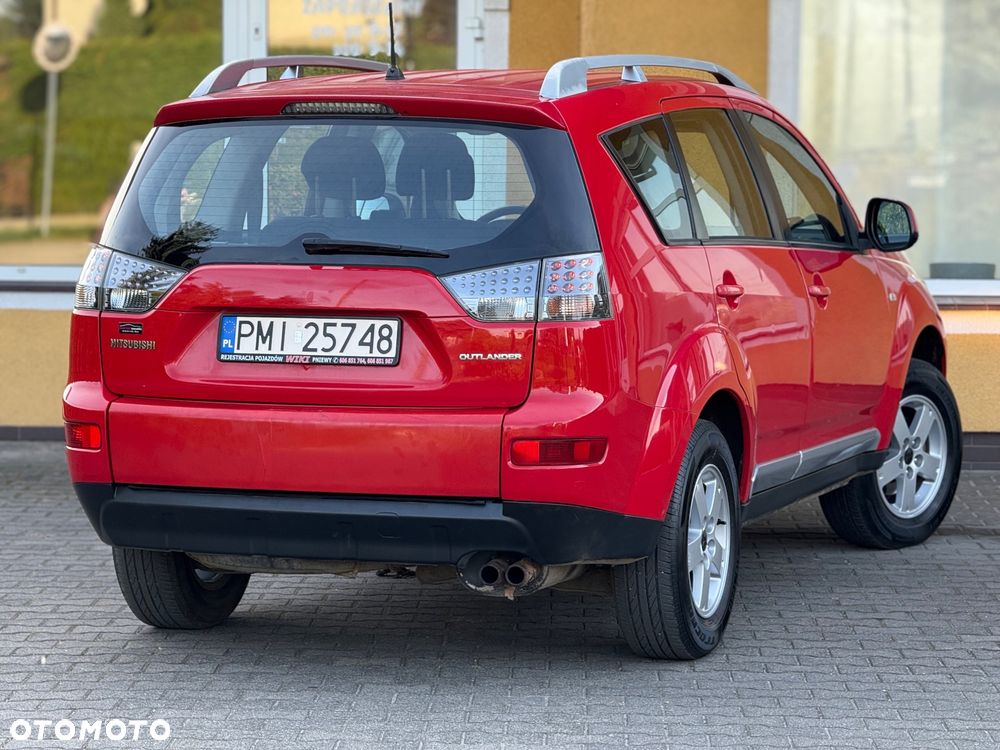 Mitsubishi Outlander 2.0 DI-D 4WD Instyle - 9