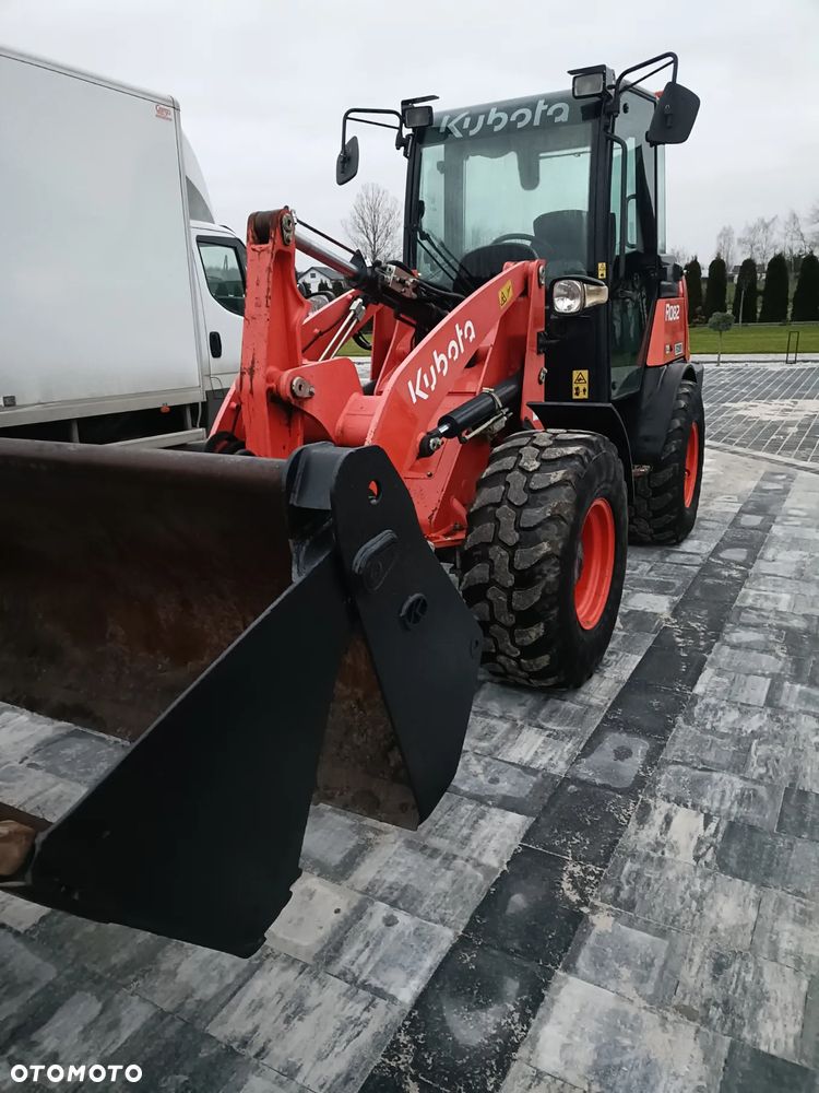 Kubota R082 - 7