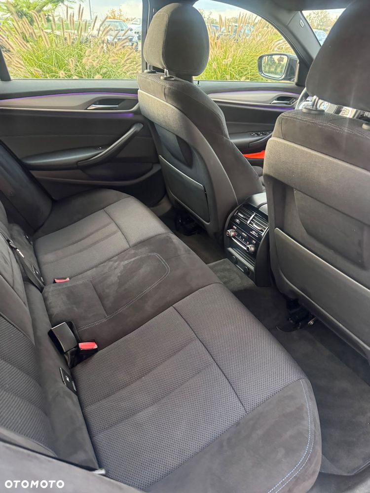 BMW Seria 5 - 12