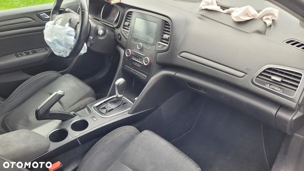 Renault Megane 1.5 dCi Zen EDC - 10