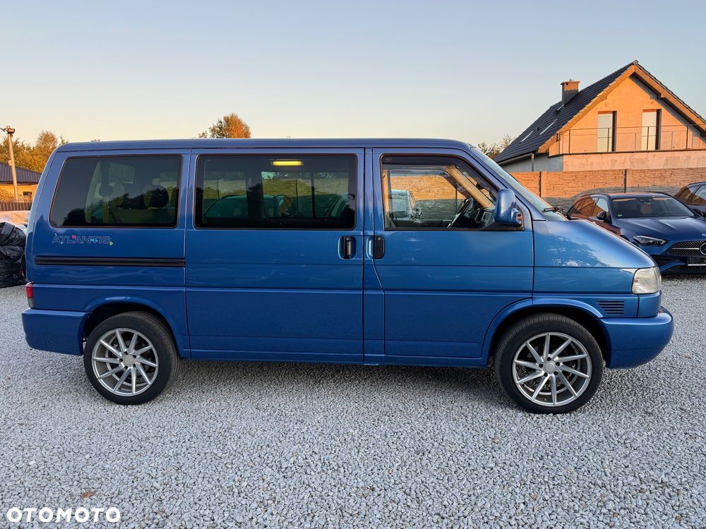 Volkswagen Multivan TDI - 11