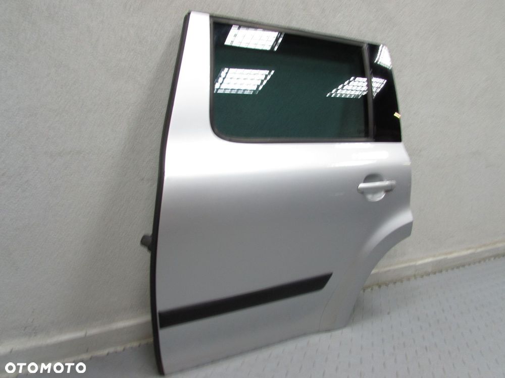 SKODA YETI LIFT 12-17 DRZWI TYL LEWA STRONA KOMPLETNE Z SZYBA ZAMKIEM LA7W - 3