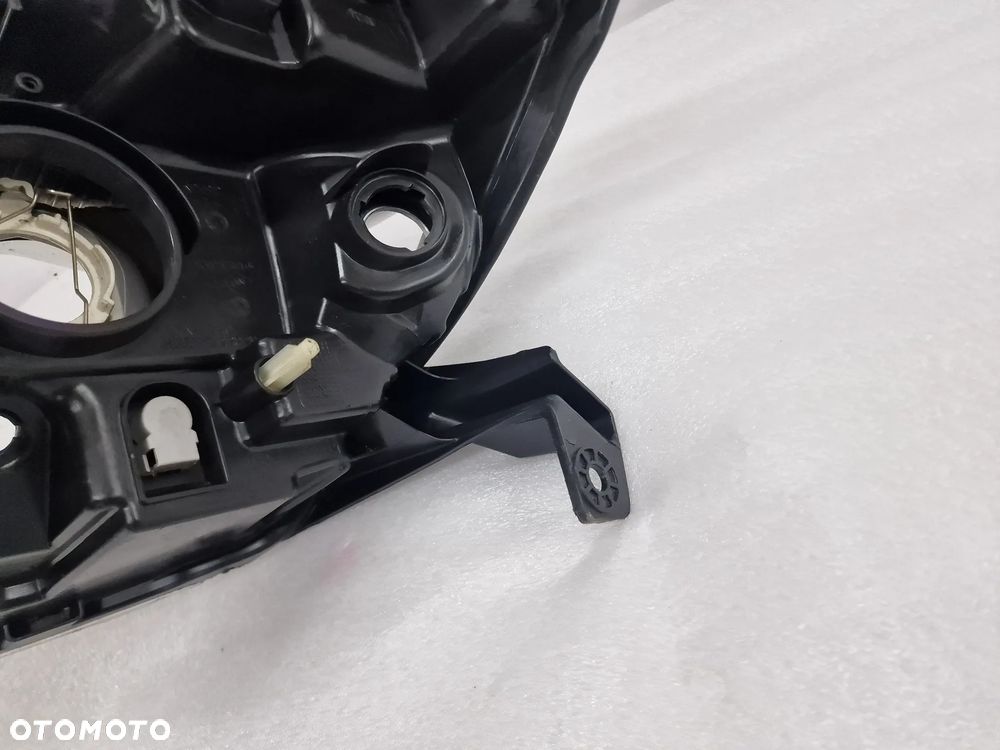 DACIA DOKKER / LODGY 12- PRAWA LAMPA PRZEDNIA PRZÓD , NR 260102814R , NR AUKCJI LA120 - 20