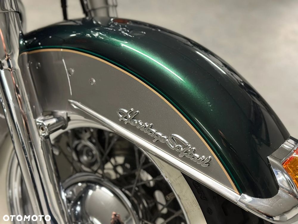 Harley-Davidson Softail Heritage Classic - 14