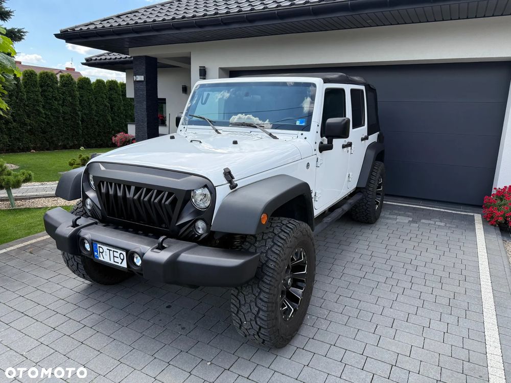 Jeep Wrangler 3.6 Unlim X - 3