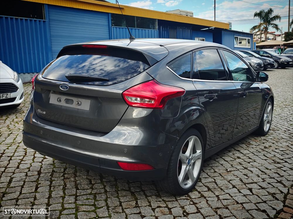 Ford Focus 1.5 TDCi Titanium - 5