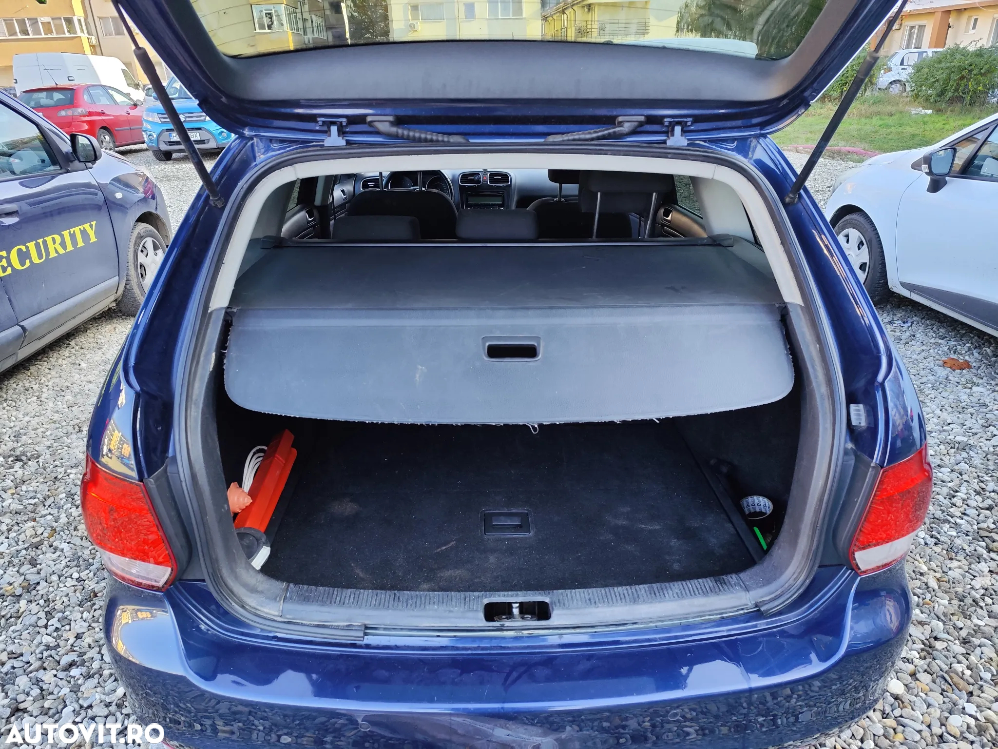 Volkswagen Golf 1.6 TDI DPF Comfortline - 7