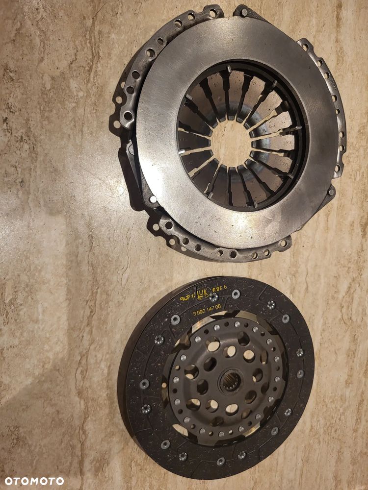 Zestaw sprzęgła SPRZĘGŁO OPEL COMBO, COMBO TOUR, CORSA C, CORSA D, MERIVA A, TIGRA 1.3D 06.03- - 2