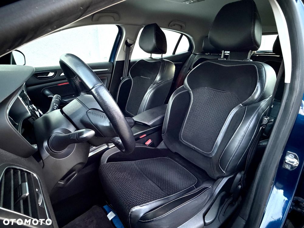 Renault Megane 1.6 SCe Zen - 27