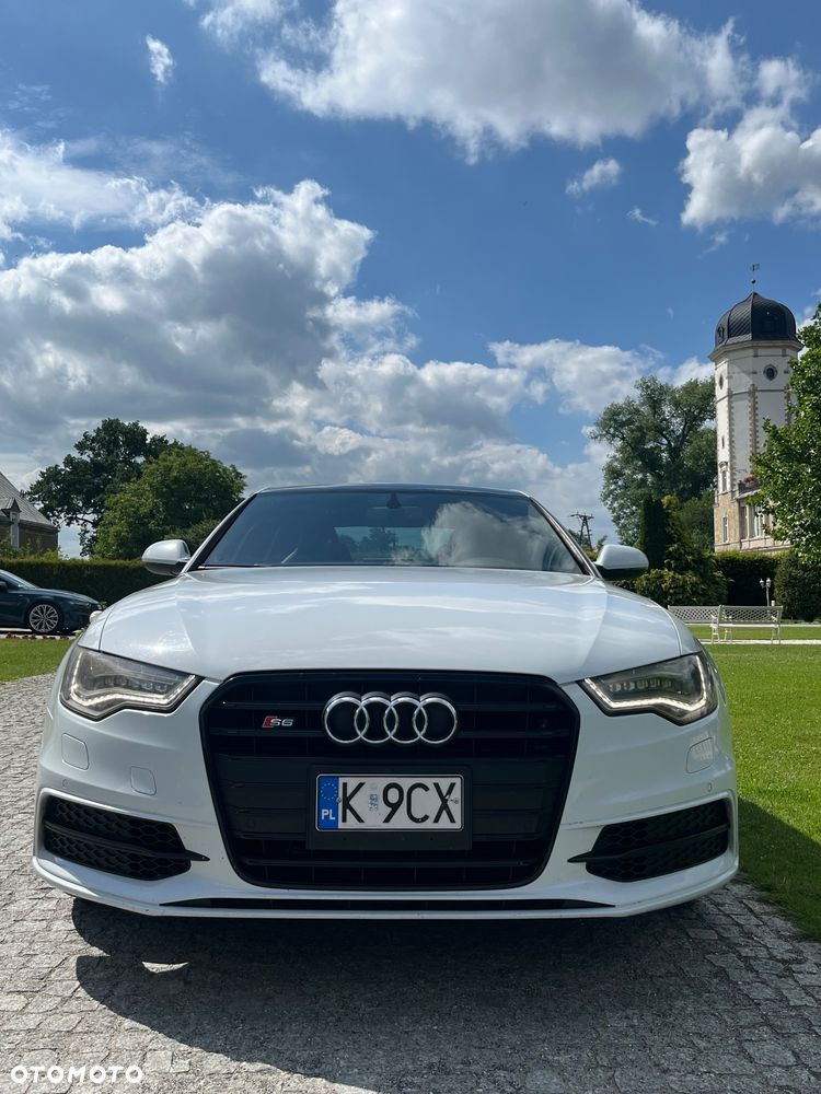 Audi S6 Limousine - 2