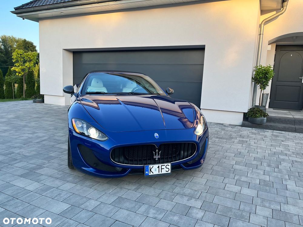 Maserati GranCabrio - 6