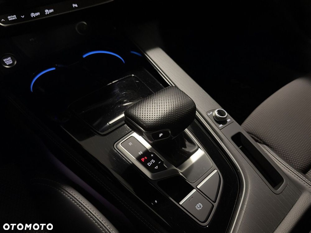Audi A4 Avant - 19