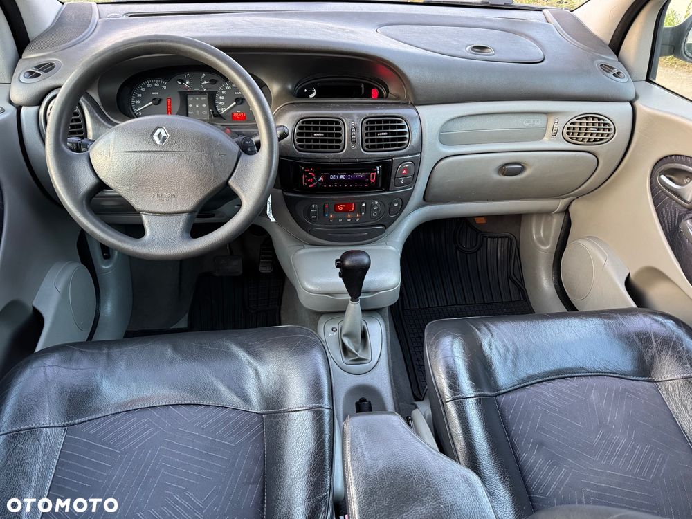 Renault Scenic 1.6 16V Privilege - 4