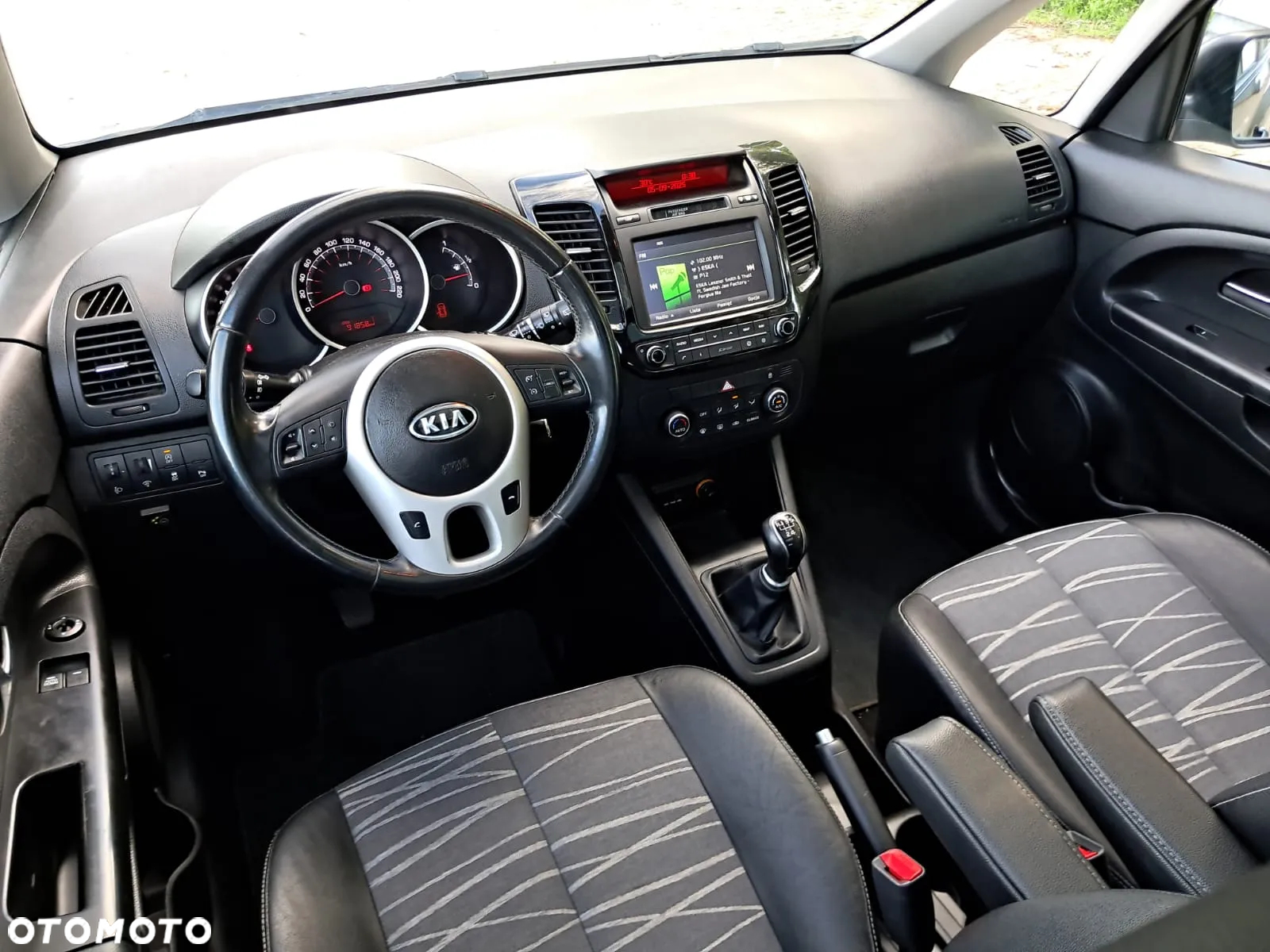 Kia Venga 1.4 Business Line - 4