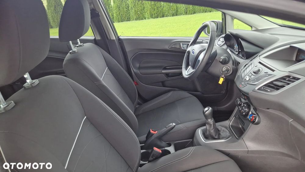 Ford Fiesta 1.5 TDCi Titanium - 13