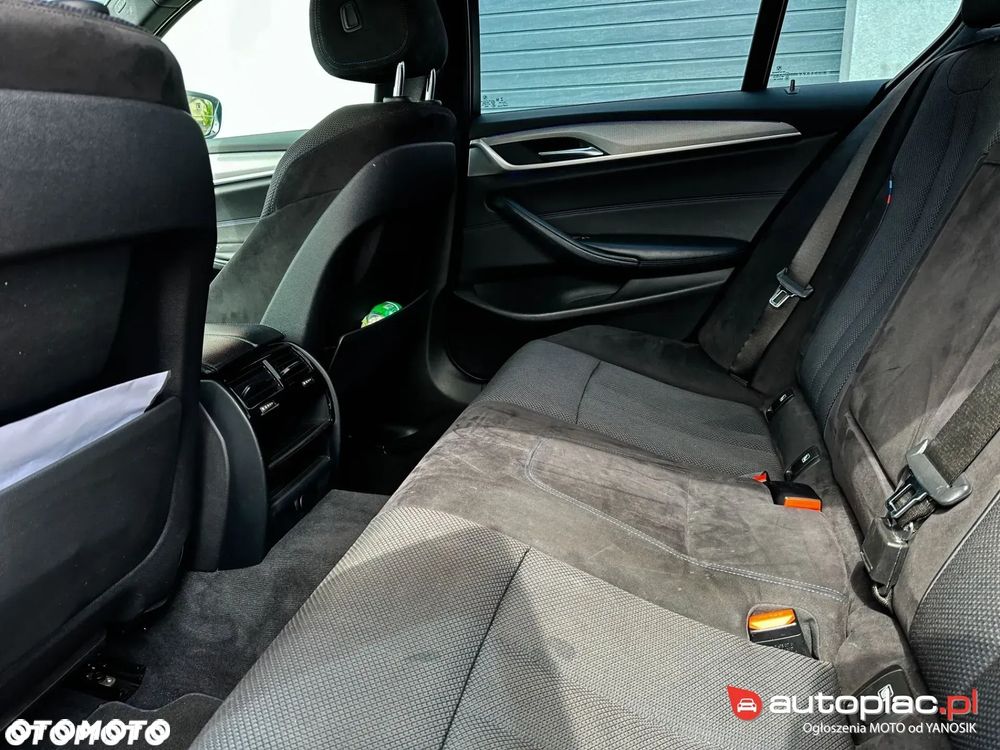 BMW Seria 5 520d M Sport sport - 22