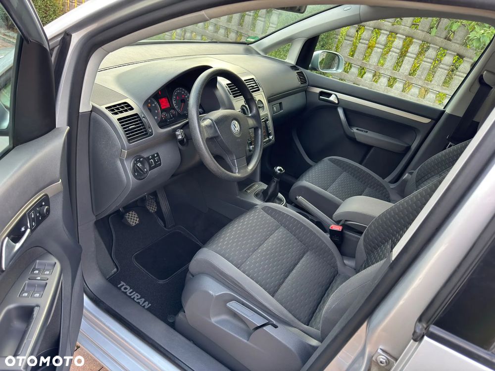 Volkswagen Touran 1.6 United - 6