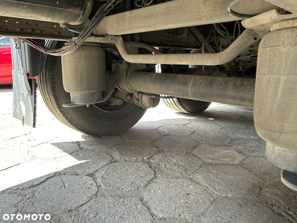 Schmitz Cargobull FIRANKA / 10 SZTUK / BARDZO ŁADNE OPONY / Z PEŁNYM WYPOSAŻENIEM DO ZAŁADUNKU / 2 KOŁA ZAPASOWE / DOSTĘPNE KOLORY SREBRNY - NIEBIESKI - CZERWONY / NIEKTÓRE MAJĄ NOWE PLANDEKI !! - 29