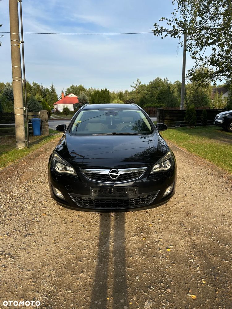 Opel Astra 1.4 Turbo - 2