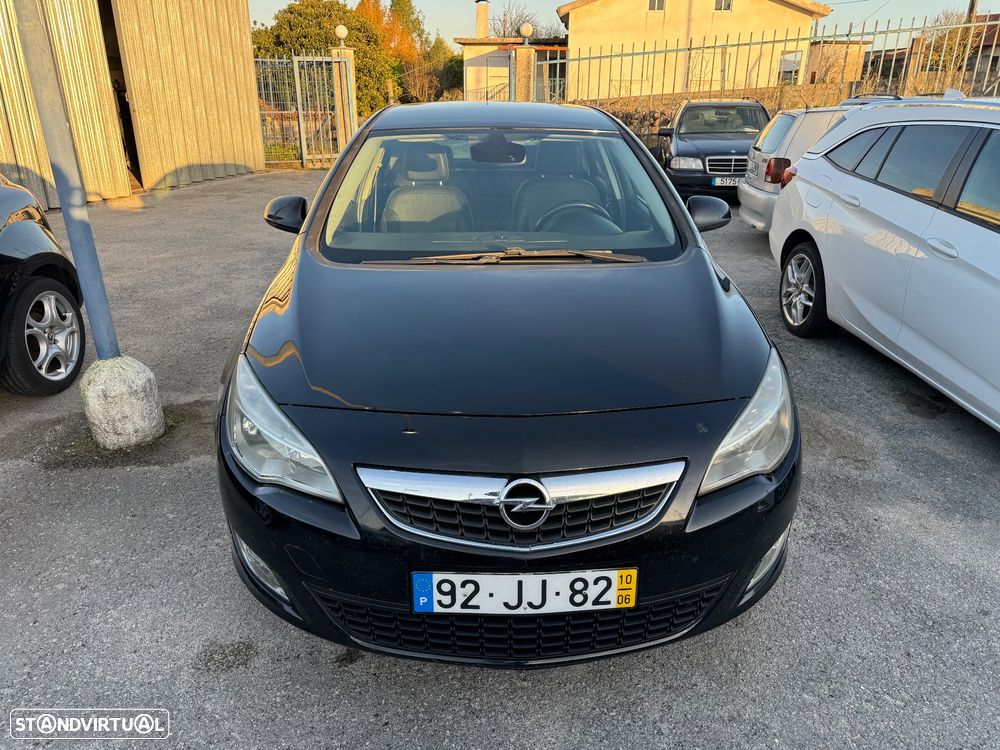 Opel Astra 1.7 CDTI Cosmo - 18