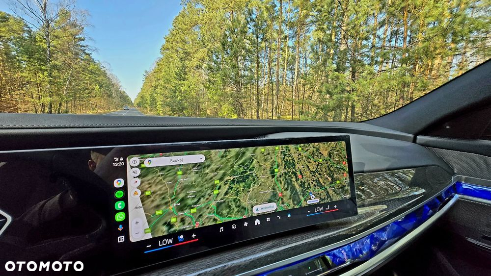 BMW i7 105.7kWh eDrive50 - 25