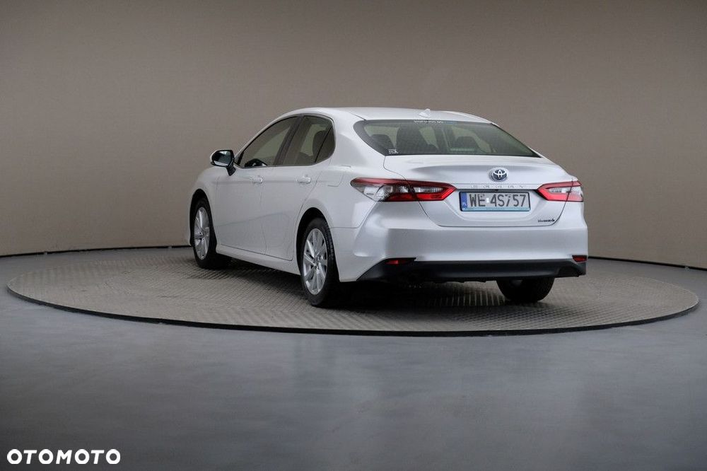 Toyota Camry 2.5 Hybrid Comfort CVT - 2