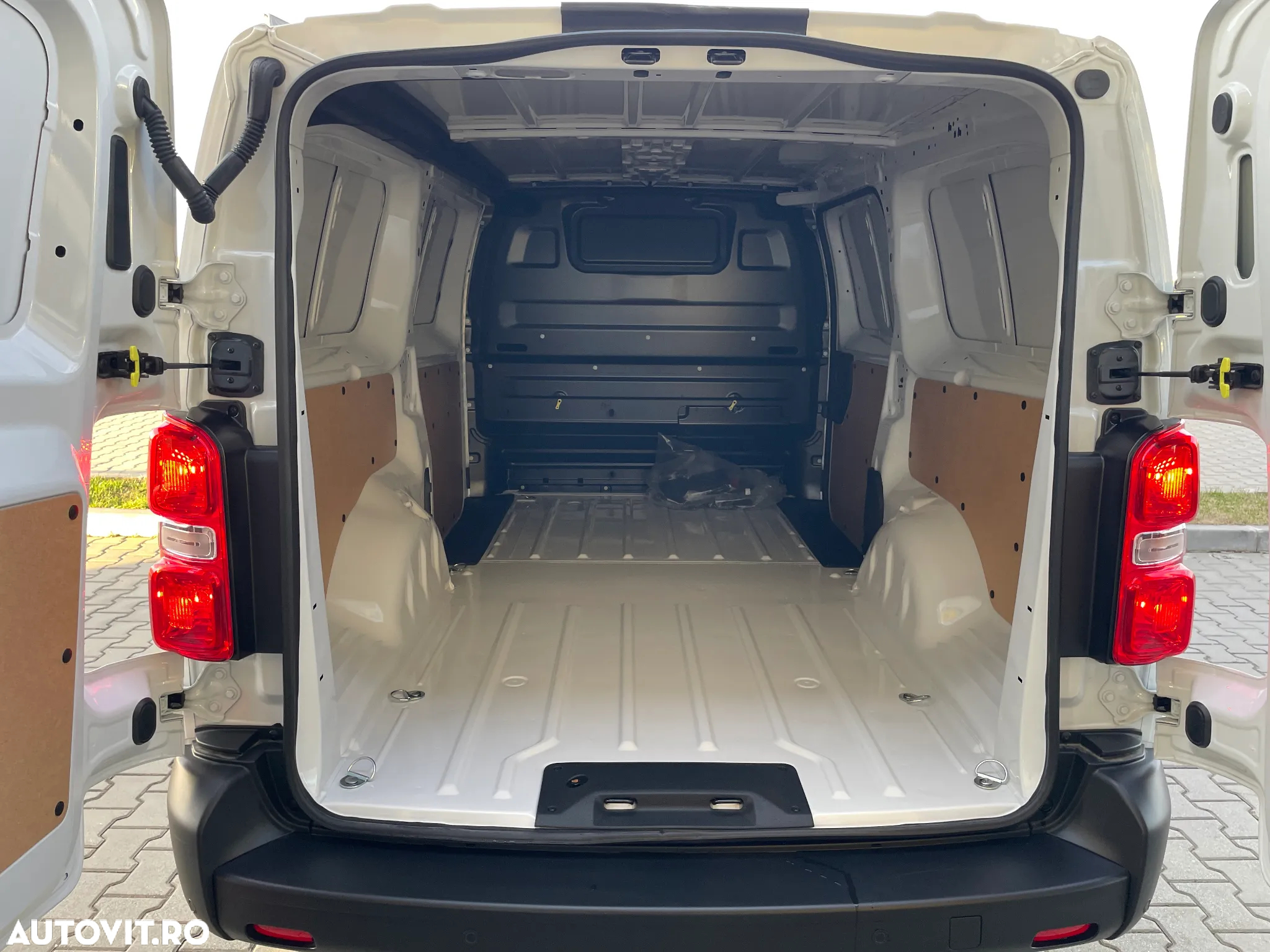 Opel OPEL VIVARO VAN L3 - 9