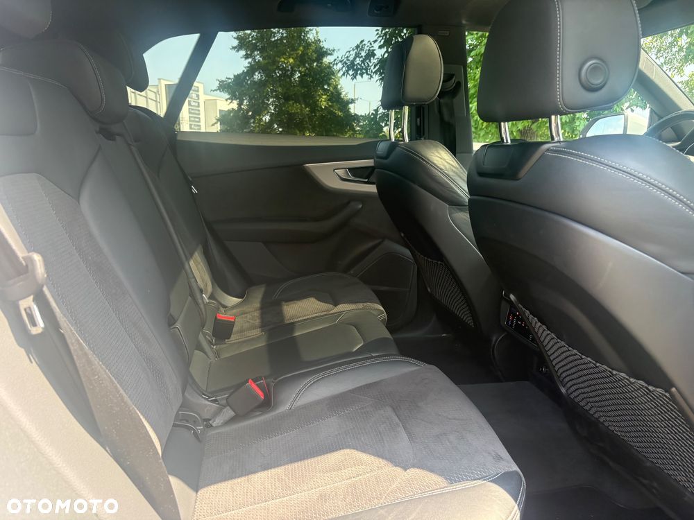 Audi Q8 50 TDI mHEV Quattro Tiptronic - 11